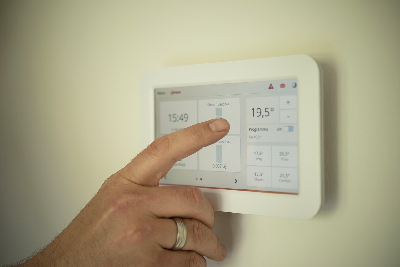 Zonnescherm app bediend voor optimaal comfort. Zonnescherm app bediend voor optimaal comfort.