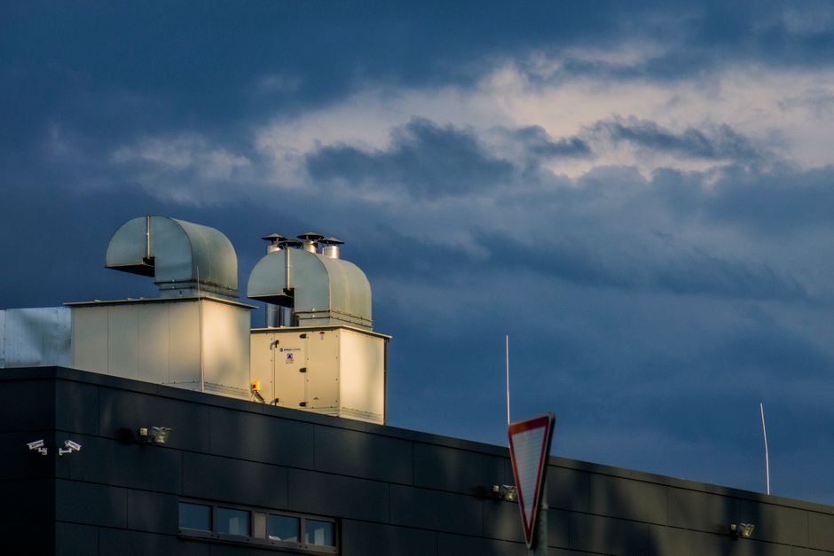 Ventilatiesysteem demonstratie met warmte-efficiëntie. Ventilatiesysteem demonstratie met warmte-efficiëntie.